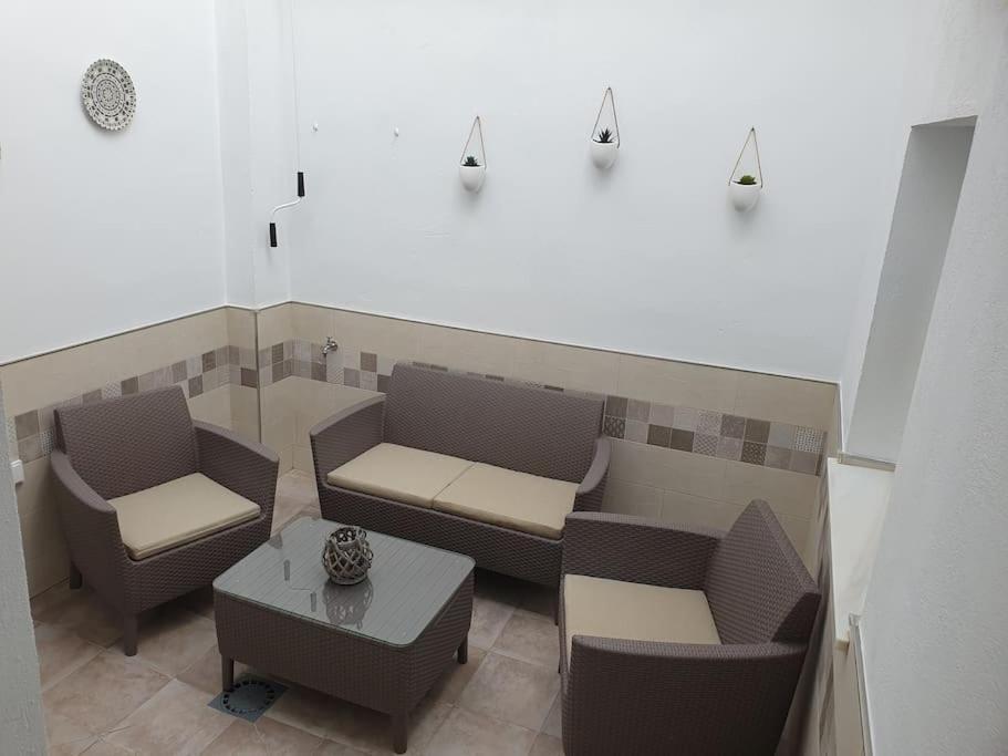 Precioso Apartamento Con Patio Interior. メディナ＝シドニア エクステリア 写真